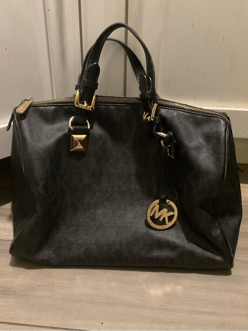 Michael Kors Vintage Y2K Monogram Black Satchel Purse Doctor Bag Gold MK Charm